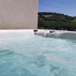 Apartment Rez-de-jardin De Maison Avec Et Borne D'arcade